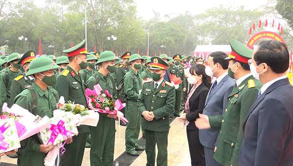 Lễ giao nhận quân huyện Sơn Dương năm 2022