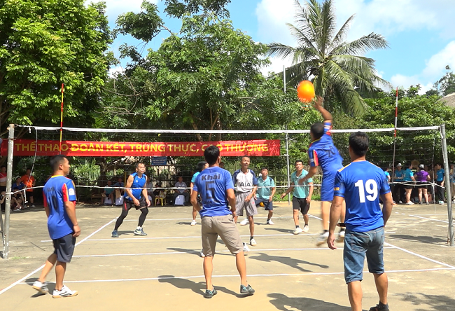Sơn Dương sôi nổi các hoạt động văn hóa, thể thao kỷ niệm ngày Cách mạng tháng Tám thành công
