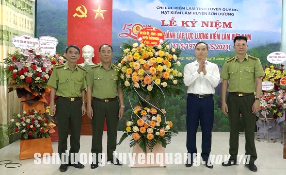 Hạt Kiểm lâm Sơn Dương kỷ niệm 50 năm ngày thành lập lực lượng Kiểm lâm Việt Nam